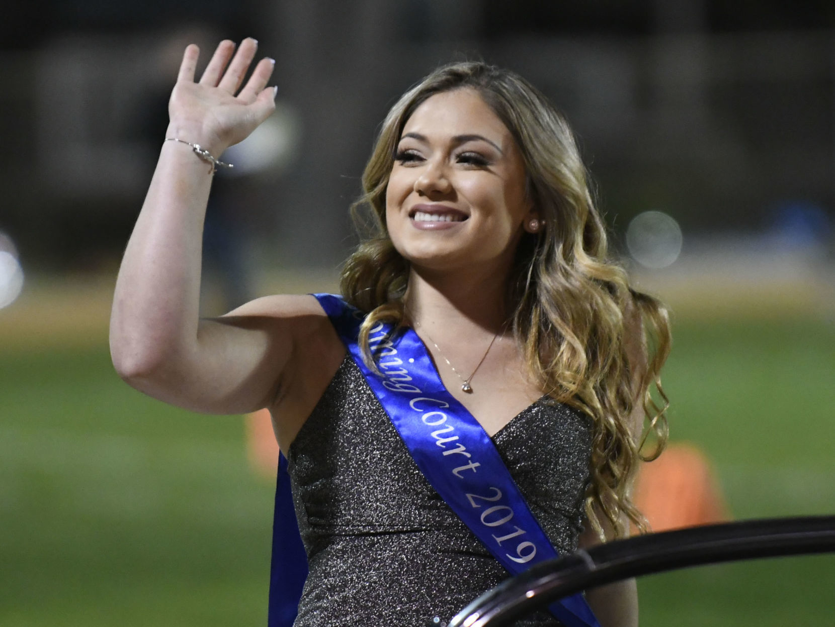 101119 Lompoc Homecoming 11.jpg